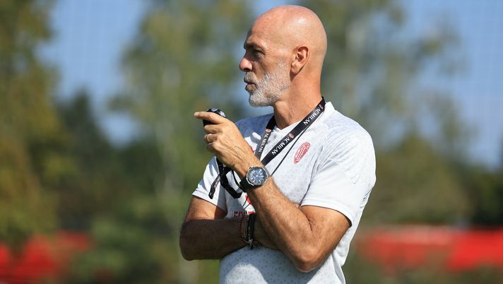 Stefano Pioli AC Milan allenamento Milanello