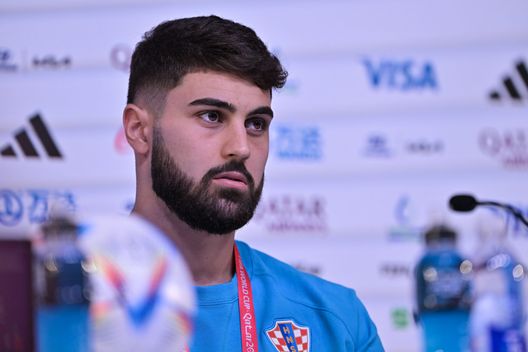 DOHA, QATAR - 04 DICEMBRE: Il giocatore della Croazia Josko Gvardiol durante la conferenza stampa della Nazionale il 4 Dicembre 2022 a Doha, Qatar. (Photo by Pedro Vilela/Getty Images)