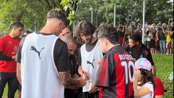 VIDEO – Milan, il raduno: Fonseca e giocatori salutano i tifosi | PM NEWS