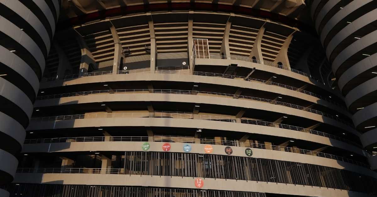 Vendita San Siro a Milan e Inter tra iter politico e soluzioni alternative