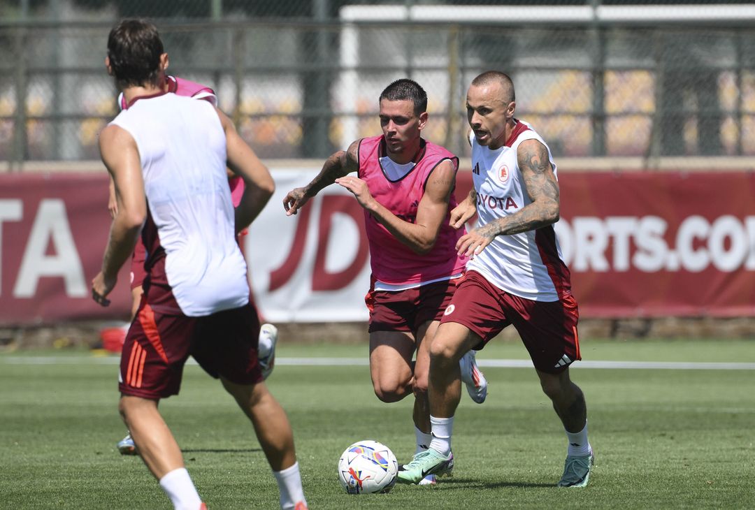 Roma, quinto giorno di ritiro a Trigoria – FOTO GALLERY - immagine 7