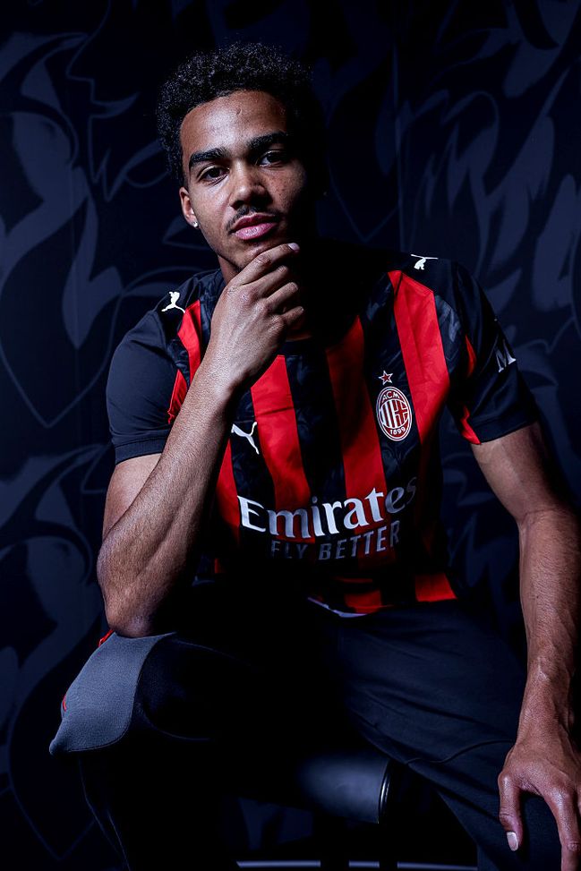 david-odogu-milan-fede-bibbia-nuovo-testamento-talento-instagram-dio-lettera-romani