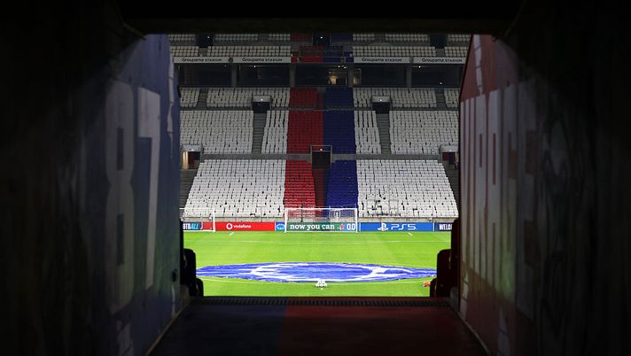 DECINES-CHARPIEU, FRANCE - DECEMBER 17: General view inside the stadium prior to the UEFA Women's Champions League 2025/26 league phase match between OL Lyonnes and Club Atletico de Madrid at OL Stadium on December 17, 2025 in Decines-Charpieu, France. (Photo by Pauline Figuet/Getty Images) Tolosa-Lorient, dove vedere la partita in diretta tv e in streaming LIVE - immagine 1