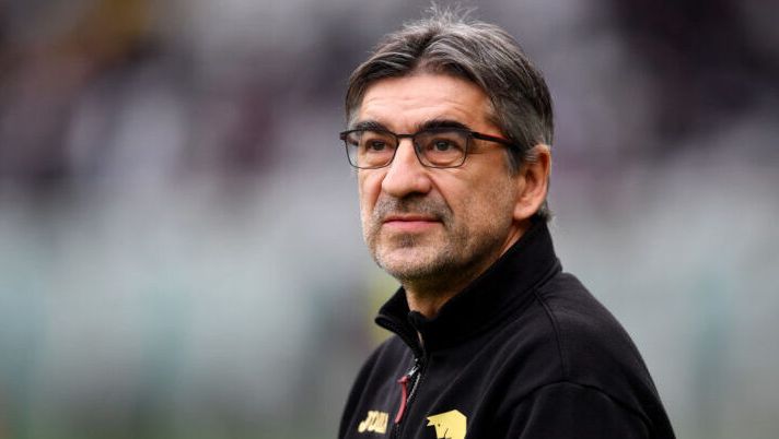 TURIN, ITALY - JANUARY 07: Ivan Juric, Head Coach of Torino FC, looks on prior to the Serie A TIM match between Torino FC and SSC Napoli at Stadio Olimpico di Torino on January 07, 2024 in Turin, Italy. (Photo by Valerio Pennicino/Getty Images) Juric: “Ilic convocato e sta bene, lo gestirò così. Sanabria o Okereke con Zapata? Scelgo oggi” - immagine 1