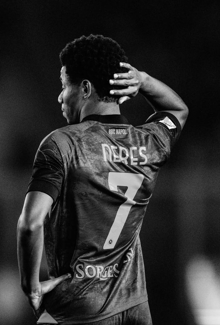 “Sweat over glory”, il Napoli celebra la vittoria contro il Lecce – GALLERY - immagine 15