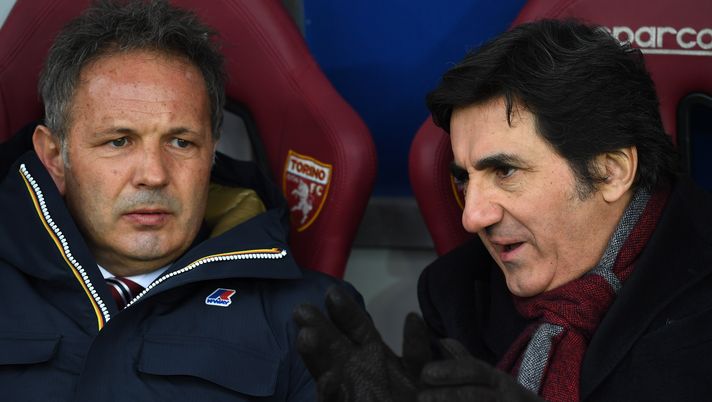 TURIN, ITALY - FEBRUARY 12: FC Torino head coach Sinisa Mihajlovic (L) and president of FC Torino Urbano Cairo sit on the bench prior to the Serie A match between FC Torino and Pescara Calcio at Stadio Olimpico di Torino on February 12, 2017 in Turin, Italy. (Photo by Valerio Pennicino/Getty Images) Toro, è tempo di agire - immagine 1