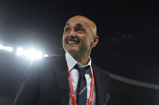 SKOPJE, MACEDONIA - SEPTEMBER 09: Head coach of Italy Luciano Spalletti attends before the UEFA EURO 2024 European qualifier match between North Macedonia and Italy at National Arena Todor Proeski on September 09, 2023 in Skopje, Macedonia. (Photo by Claudio Villa/Getty Images) Il solito Spalletti: “Fischi? Dobbiamo stare zitti. Siamo dei privilegiati”- immagine 2