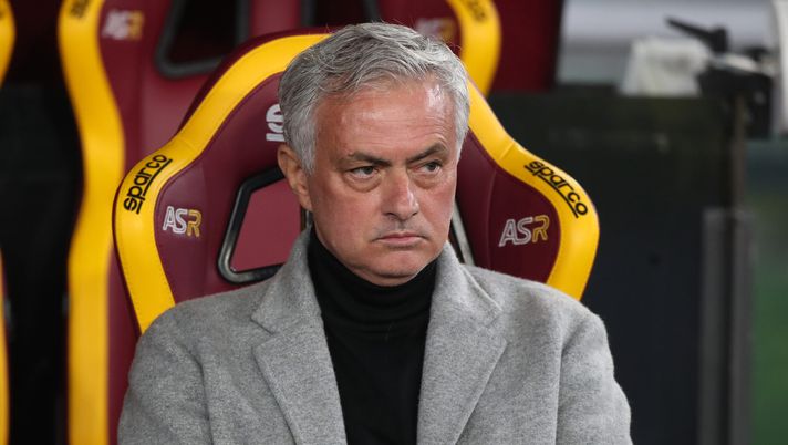Mourinho da record: insieme al suo staff sono 28 le espulsioni alla Roma - immagine 1