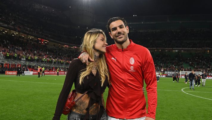 tHEO HERNANDEZ E ZOE CRISTOFOLI