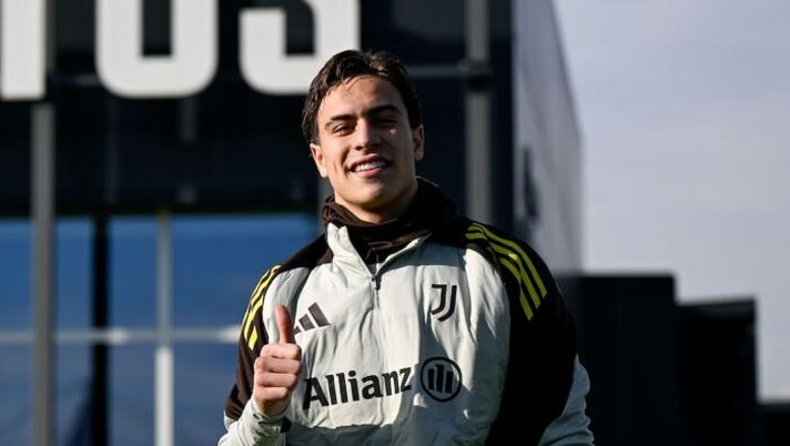 Yildiz: “Nei prossimi 5 anni mi vedo alla Juve, a dare tutto per vincere con questa maglia” Yildiz: “Nei prossimi 5 anni mi vedo alla Juve, a dare tutto per vincere con questa maglia” - immagine 1