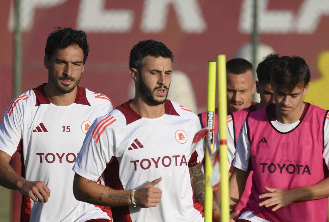 Trigoria, l’allenamento della Roma verso l’Inter – FOTO GALLERY - immagine 14