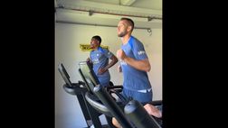 VIDEO / Inter, rientrati anche De Vrij e Dumfries: le immagini del primo allenamento