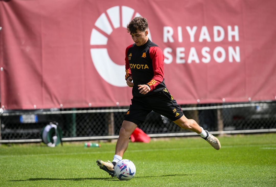 Trigoria, l’allenamento in vista del Bologna: manca Lukaku – FOTOGALLERY - immagine 4