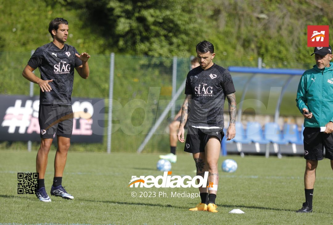 FOTO Ritiro Palermo, day 5 a Ronzone: sorrisi e tattica, presente Bigon (Gallery) - immagine 19