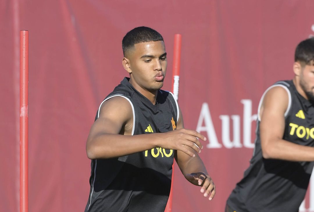 Roma, la ripresa degli allenamenti dopo la sconfitta col Genoa – FOTO GALLERY - immagine 4