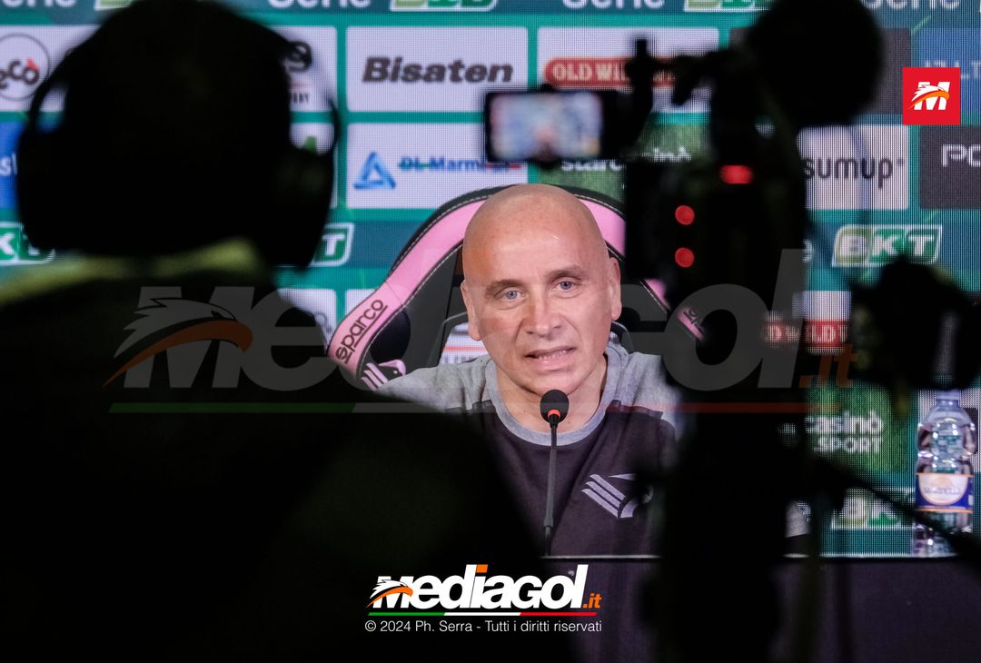 FOTO PALERMO, verso il Bari: il mister Corini in conferenza stampa (GALLERY) - immagine 17