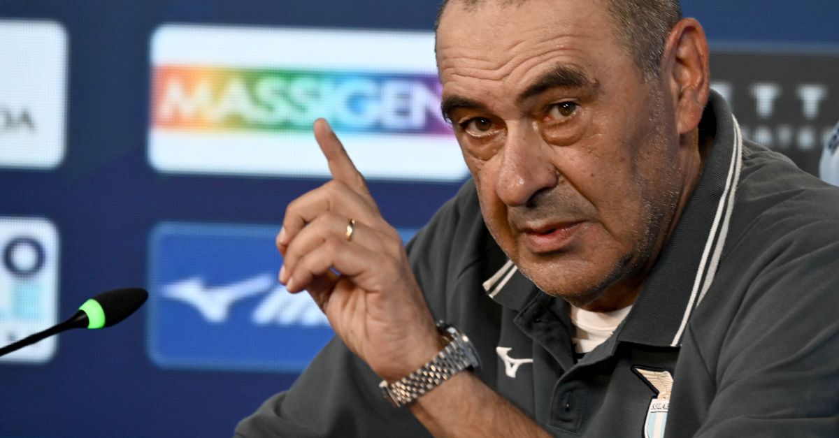 Sarri: "Stiamo diventando un gruppo vero. Il mercato? A gennaio potrebbe essere libero"