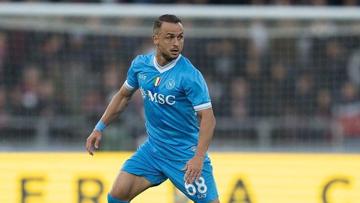 Lobotka: “Nel 2026 potrei cambiare squadra”. Il suo agente: “Se Conte resta al Napoli, lui vorrà andar via” - immagine 1