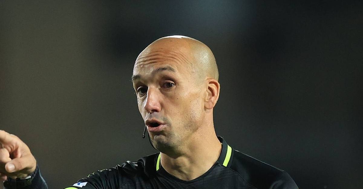 Milan, guarda chi si rivede: Fabbri arbitro con il Verona. Due rigori clamorosi negati in passato e …