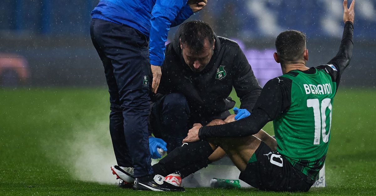 Sassuolo, Berardi ko deve operarsi, rischia un lungo stop Viola News