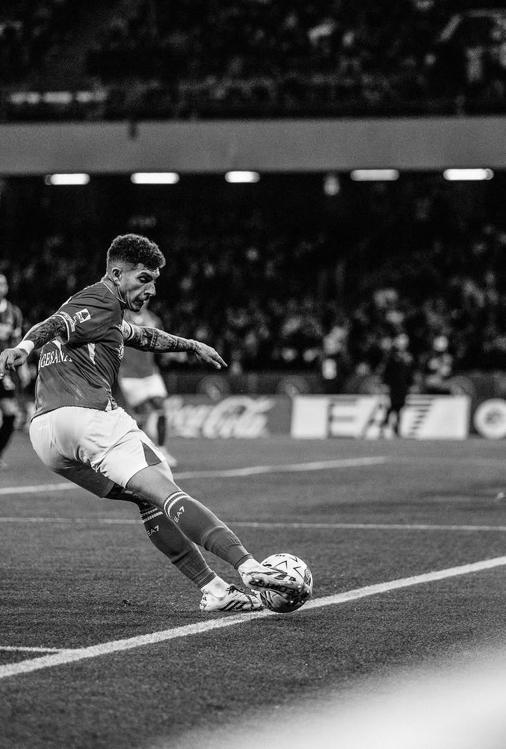 GALLERY Napoli coraggioso contro il Milan: i suggestivi scatti del match - immagine 10