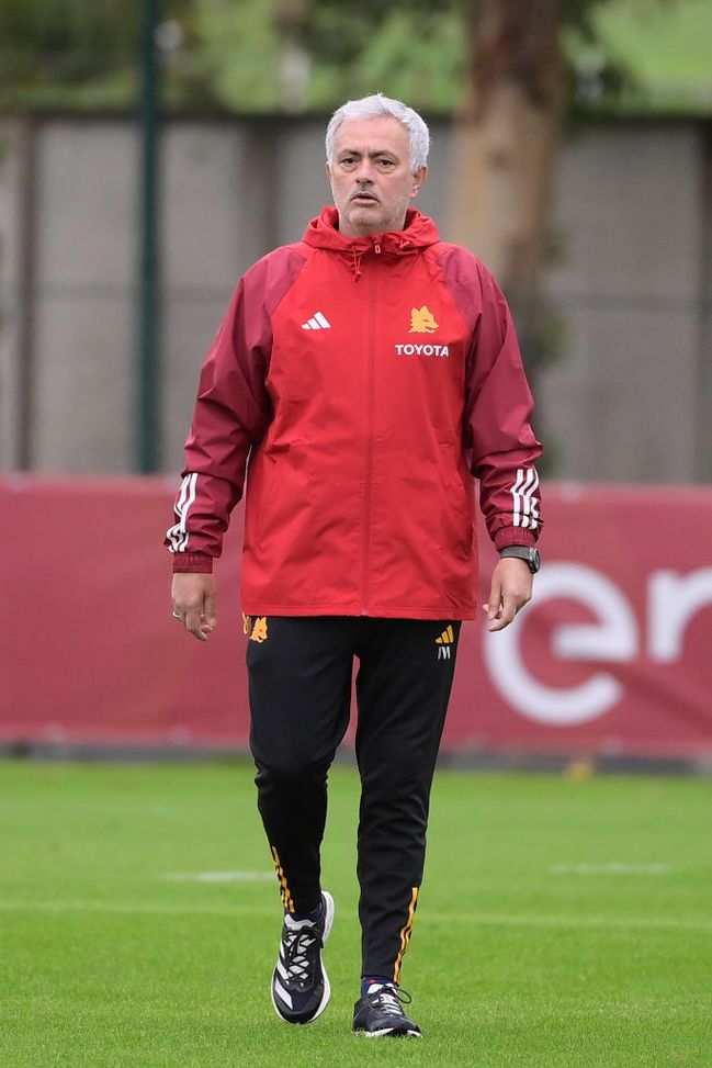 Il derby dialettico di Mou: “Sarri ha offeso lo Slavia Praga”- immagine 2