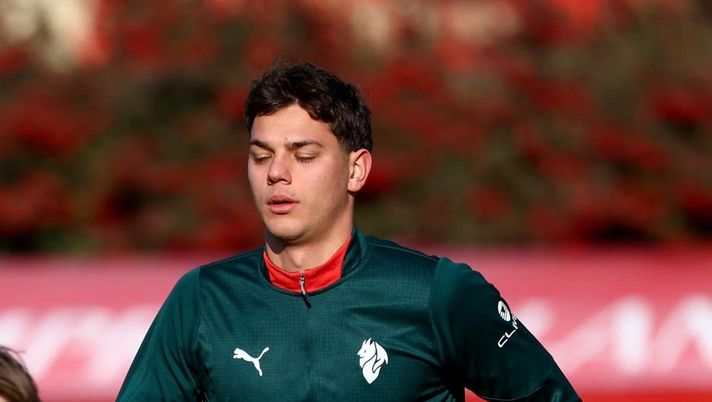 Matteo Dutu, ex calciatore del Milan Primavera (getty images) Ufficiale, il Milan ha ceduto Dutu: i dettagli con la Dinamo Bucarest