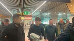 Lazio, ecco Przyborek: il polacco è atterrato a Fiumicino –  VIDEO