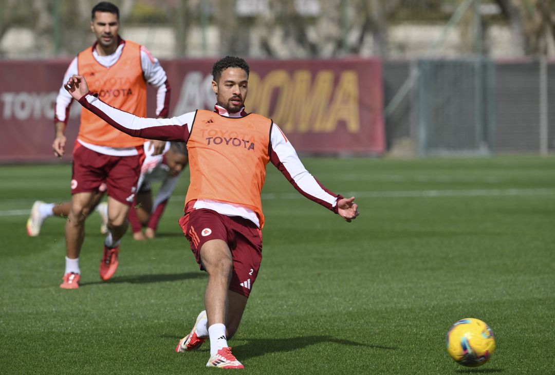 Trigoria, l’allenamento a due giorni dal Como – FOTO GALLERY - immagine 9