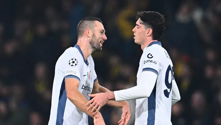 Sky – Inter, dietro tocca ancora a De Vrij. Torna la ThuLa, Frattesi dal 1′. A sinistra… - immagine 1