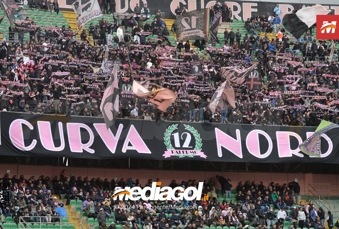 FOTOTIFO Palermo-Modena 4-2, gli scatti ai tifosi al “Renzo Barbera” (GALLERY) - immagine 75