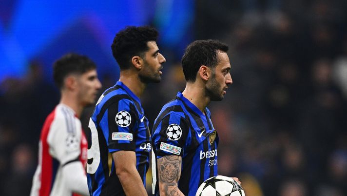 Romano: “Inter, Calhanoglu via subito o resta. Partiti contatti per addio Taremi” - immagine 1