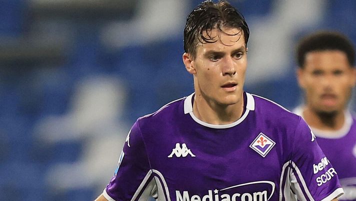 REGGIO NELL'EMILIA, ITALY - AUGUST 28: Nicolo' Fagioli of ACF Fiorentina in action during the UEFA Europa Conference League 2025/2026 Play-Off 1st leg match between ACF Fiorentina and FC Polissya Zhytomyr at Mapei Stadium - Citta' del Tricolore on August 28, 2025 in Reggio nell'Emilia, Italy. (Photo by Gabriele Maltinti/Getty Images) Pioli deve trovare la quadra a centrocampo. Fagioli resta un’incognita - immagine 1