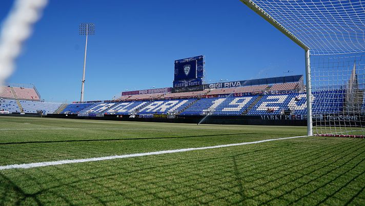 CAGLIARI, ITALY - SEPTEMBER 13: A general view of the Unipol Domus Stadium prior the Serie A match between Cagliari Calcio and Parma Calcio 1913 at Stadio Sant'Elia on September 13, 2025 in Cagliari, Italy. (Photo by Pier Marco Tacca/Getty Images) Cagliari-Milan, dove vedere la partita in diretta tv e streaming LIVE - immagine 1