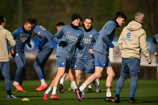 Montella: “Calhanoglu generoso, tornerà al top. Centrocampo Inter più forte d’Europa”- immagine 3