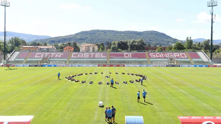 napoli ritiro conte