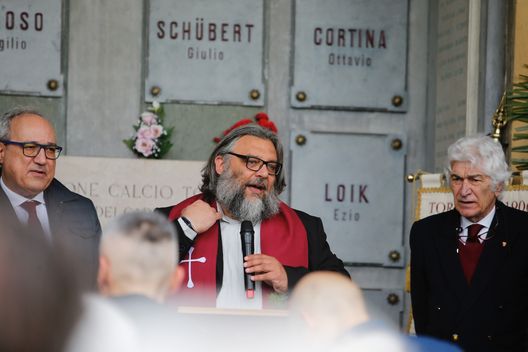 Don Robella a TN: “Tifosi, lasciamo libera la zona lapide per squadra e parenti”- immagine 2