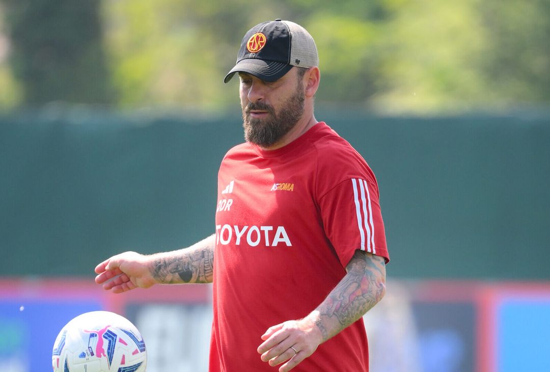 Roma, allenamento tra palestra e campo a Monzello: Dybala c’è – FOTO GALLERY - immagine 77