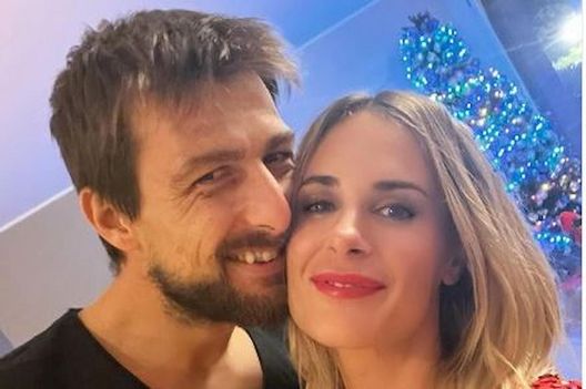 Francesco Acerbi, dedica alla moglie: “Grazie per la compagna e la madre che sei. Ti amo”- immagine 2