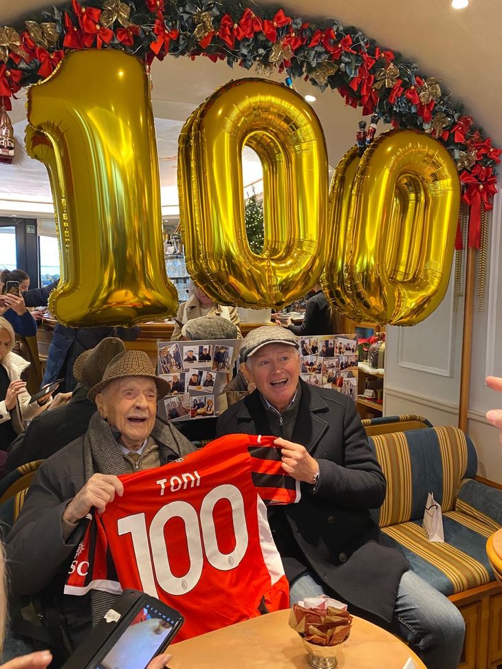 Montebelluna, lo storico traguardo di Toni: il tifoso rossonero compie 100 anni- immagine 2