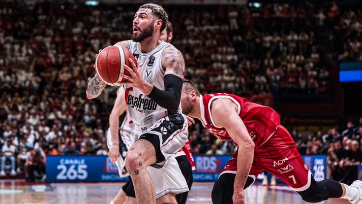Basket – La Virtus cade a Milano 85 a 73 - immagine 1