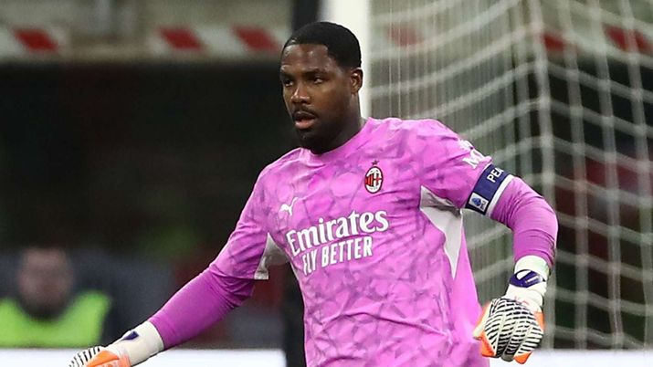 Mike Maignan, portiere AC Milan, potrebbe lasciare i rossoneri nel calciomercato estivo 2026