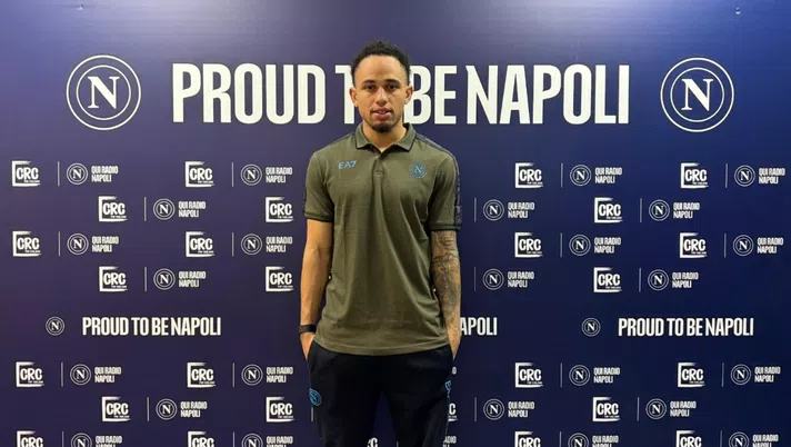 Okafor: “Sto lavorando per tornare in forma. Il Napoli ha un punto di forza. Ecco il mio ruolo” - immagine 1