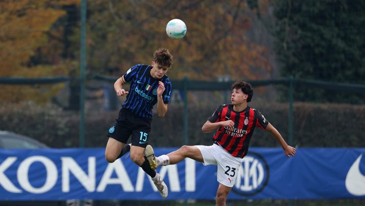 SESTO SAN GIOVANNI, ITALY - NOVEMBER 30: Leonardo Bovio of FC Internazionale U20 in action during the Primavera 1 match between FC Internazionale U20 and AC Milan U20 at Stadio Breda on November 30, 2025 in Sesto San Giovanni, Italy. (Photo by Francesco Scaccianoce - Inter/Inter via Getty Images) Derby amaro per il Milan Primavera: l’Inter vince 2-0 in casa - immagine 1