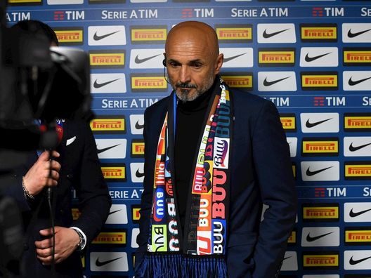 I rapporti tra Luciano Spalletti e la società Inter sono particolarmente tesi dopo l'esonero e il mancato accordo sulla buonuscita