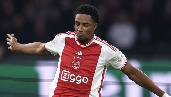 Silvano Vos (centrocampista Ajax) | Eredivisie News (Getty Images) Silvano Vos Ajax