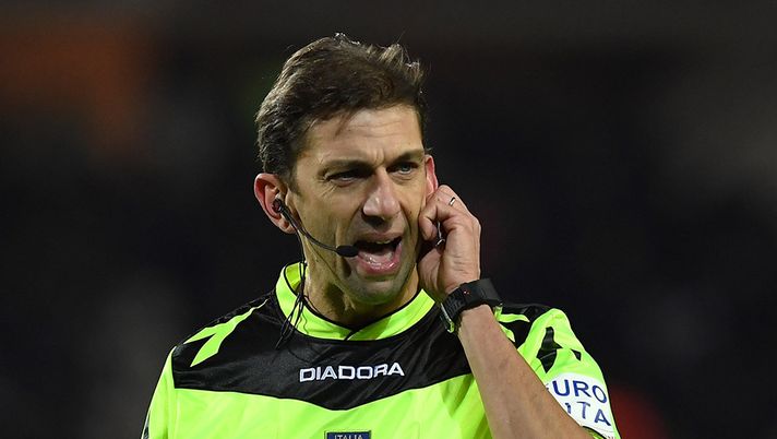TURIN, ITALY - JANUARY 16: Referee Paolo Tagliavento during the Serie A match between FC Torino and AC Milan at Stadio Olimpico di Torino on January 16, 2017 in Turin, Italy. (Photo by Valerio Pennicino/Getty Images) Torino-Inter, arbitra Tagliavento - immagine 1