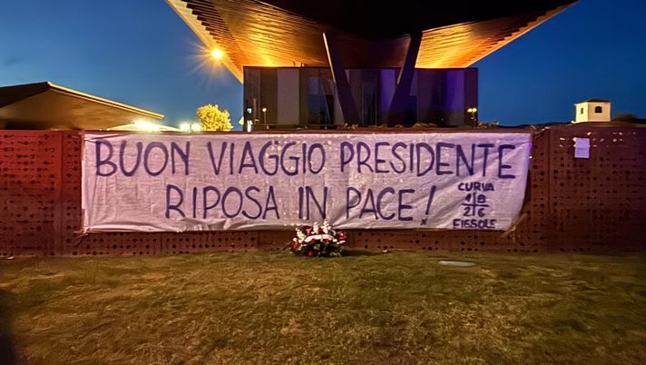 FOTO VN – La Curva saluta Rocco: “Buon viaggio Presidente, riposa in pace” - immagine 1