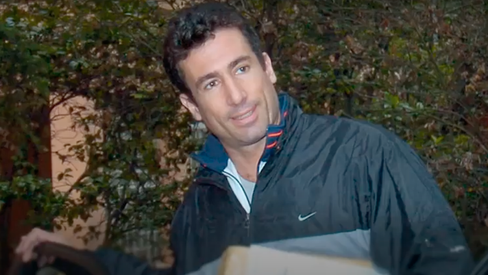 Roberto Calissano: “Ecco chi tradì mio fratello. Venne emarginato. Lo aiutò solo Costanzo” Roberto Calissano: “Ecco chi tradì mio fratello. Venne emarginato. Lo aiutò solo Costanzo” - immagine 1