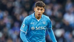 Napoli, Olivera improvvisato centrale: Gazzetta lo promuove e lo incensa così